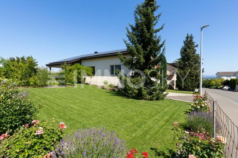 An ruhiger und sonniger Lage - 5.5 stanze Casa unifamiliare a Kreuzlingen