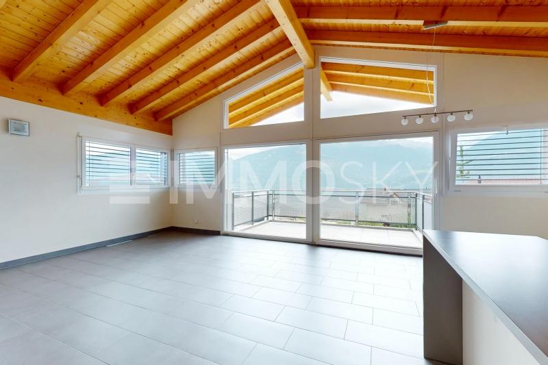 Pièce à vivre avec accès terrasse - 3.5 stanze Attico a Erde