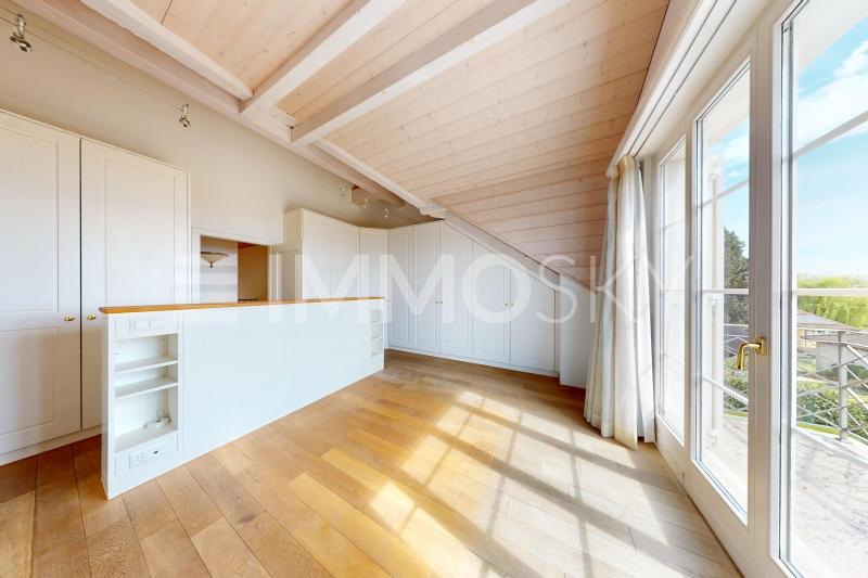 Chambre parentale - 12 Zimmer Einfamilienhaus in Mont sur Rolle
