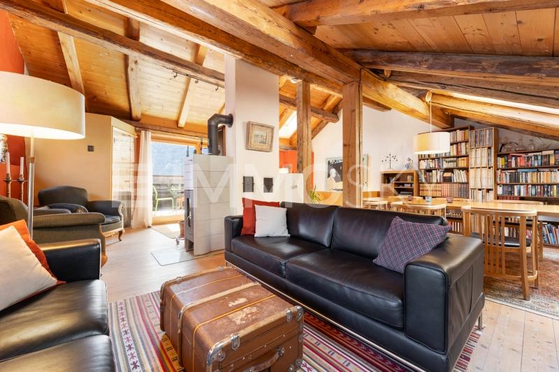 Die schönste Etage ganz oben - 7.5 pièces Maison a Felsberg