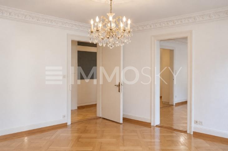 Altbaucharme mit eleganten Stuckelementen - 3.5 stanze Appartamento a Luzern