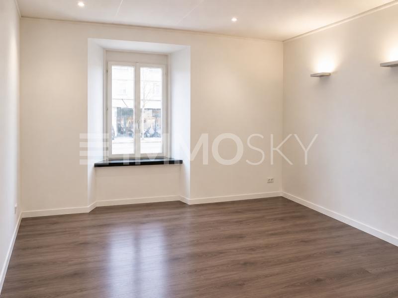 Separater, vielseitig nutzbarer Nebenraum mit Tageslicht - 4 Zimmer Ladenfläche in Luzern