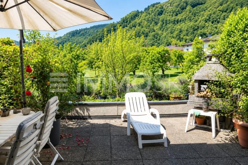 Bella terrazza attrezzata - 5.5 Zimmer Haus in Melano
