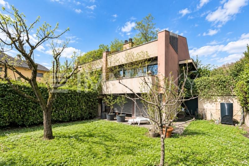 Grande casa su tre livelli - 5.5 Zimmer Haus in Melano
