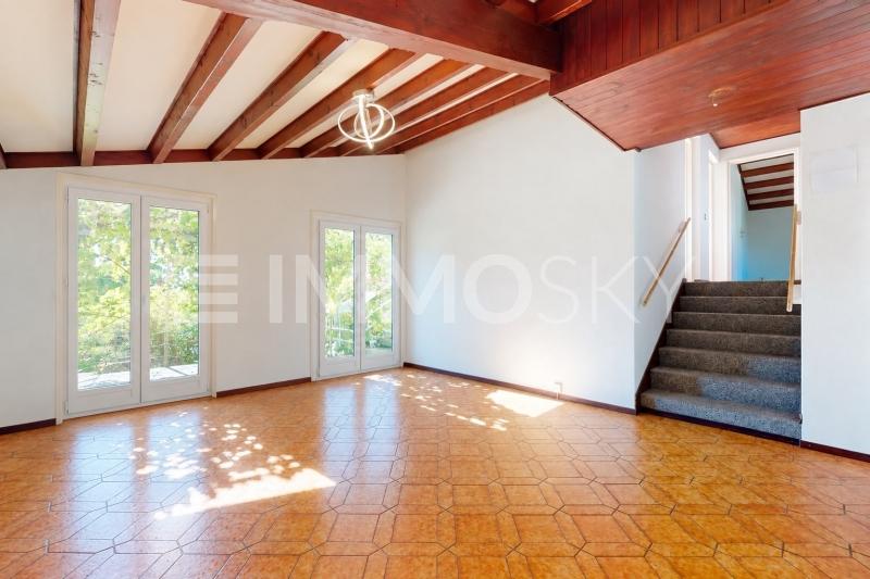 Séjour lumineux - 7 pièces Maison bifamiliale a La Conversion