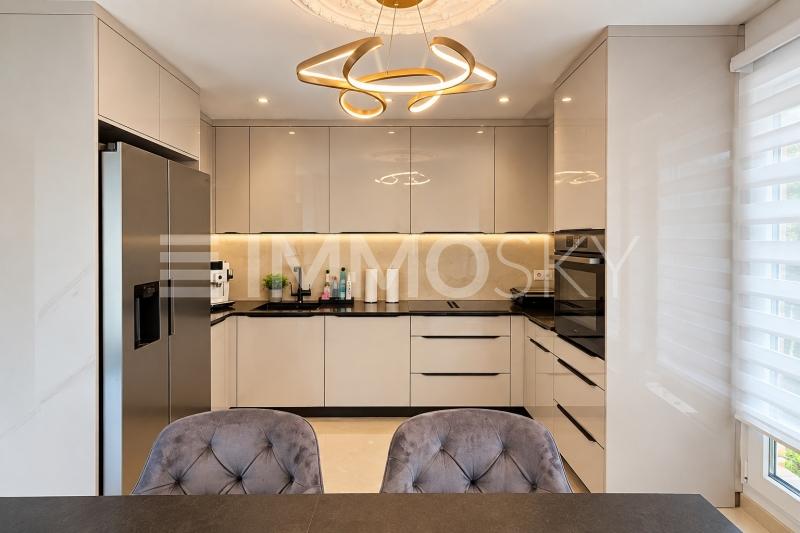 Das Herzstück des Zuhauses - 5.5 pièces Maison mitoyenne d'angle a Therwil
