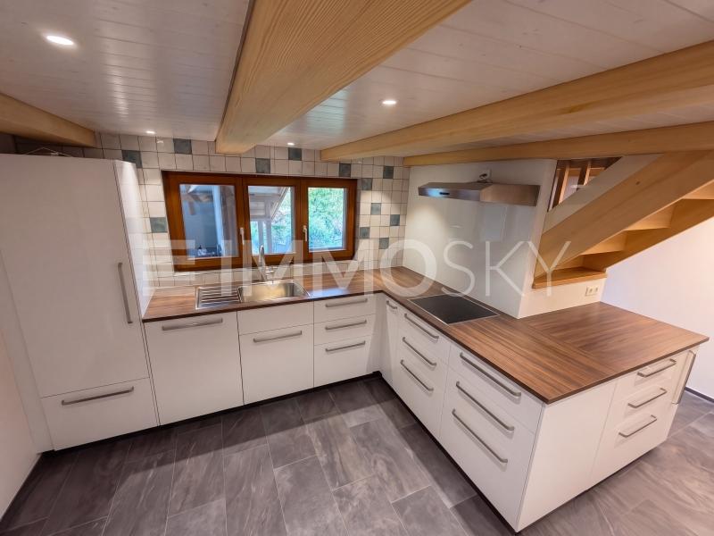 Eine Küche mit Platz für den Alltag - 5 pièces Maison mitoyenne a Möhlin