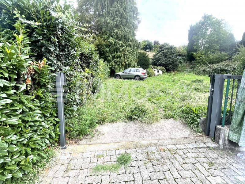 Pratico accesso carrabile - Bauland in Pedrinate