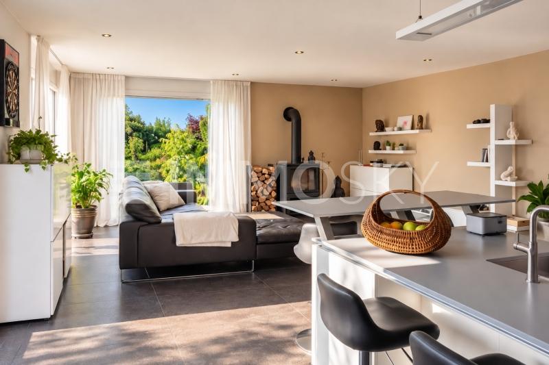 Heller Wohnbereich mit Gartenblick - 5.5 stanze Casa a schiera a Diessenhofen