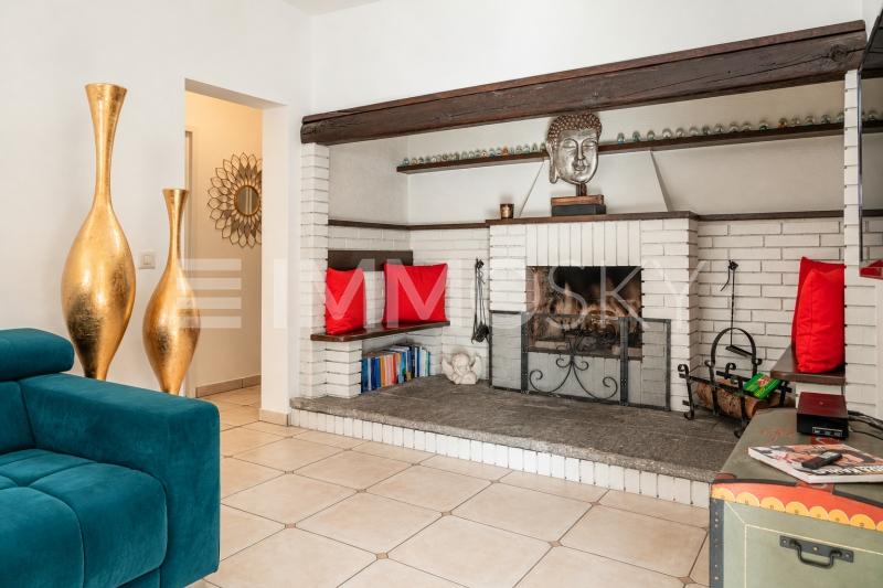 Salotto con camino  - 4.5 pièces Appartement a Brusino Arsizio