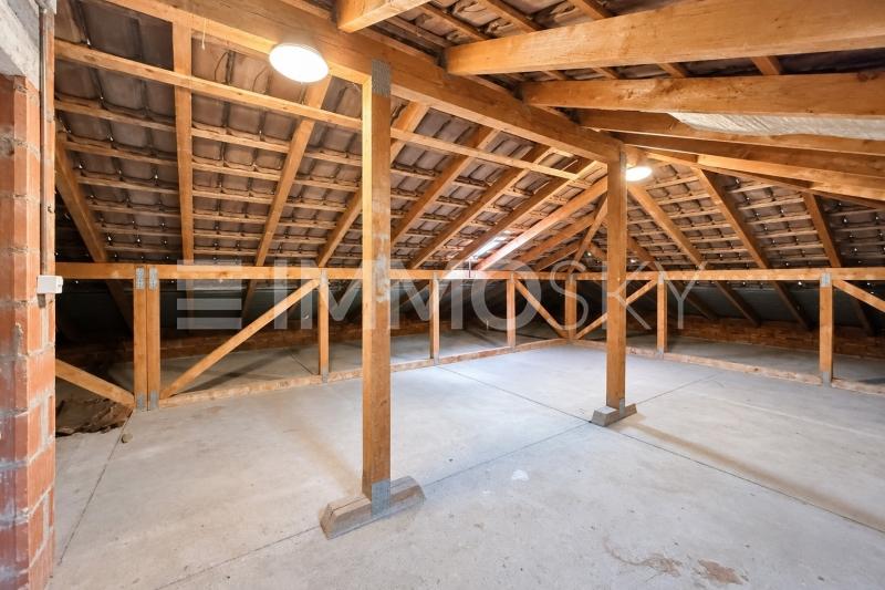 Espace à aménager - 2.5 stanze Appartamento ultimo piano a Plasselb