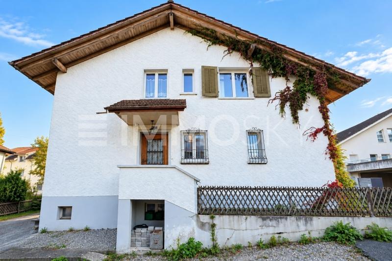 Viel Potenzial für neue Wohnideen und individuelle Konzepte - 5.5 pièces Maison a Brittnau