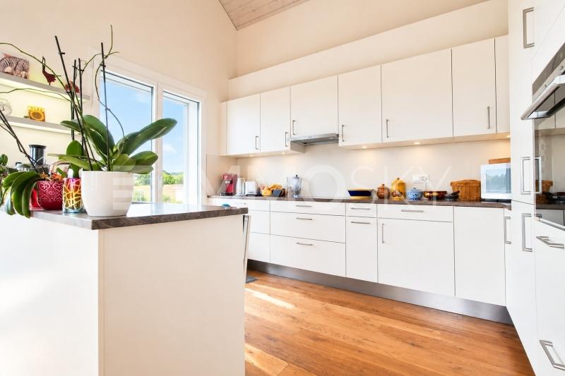 Cuisine agencée - 3.5 Zimmer Etagenwohnung in Reverolle
